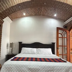 https://casa-dos-tierras.guatemalaantiguahotels.com