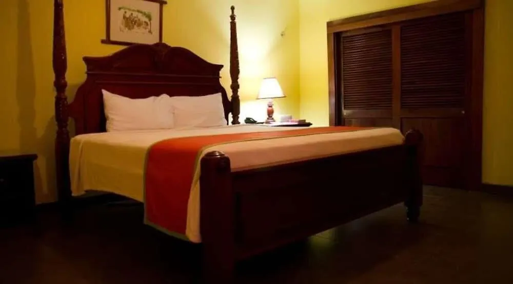 Altamont West Hotel Montego Bay