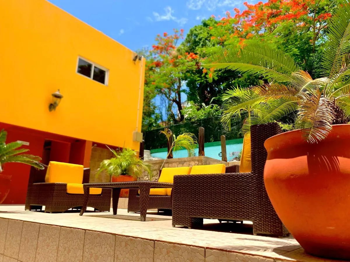 Altamont West Hotel Montego Bay 3*,