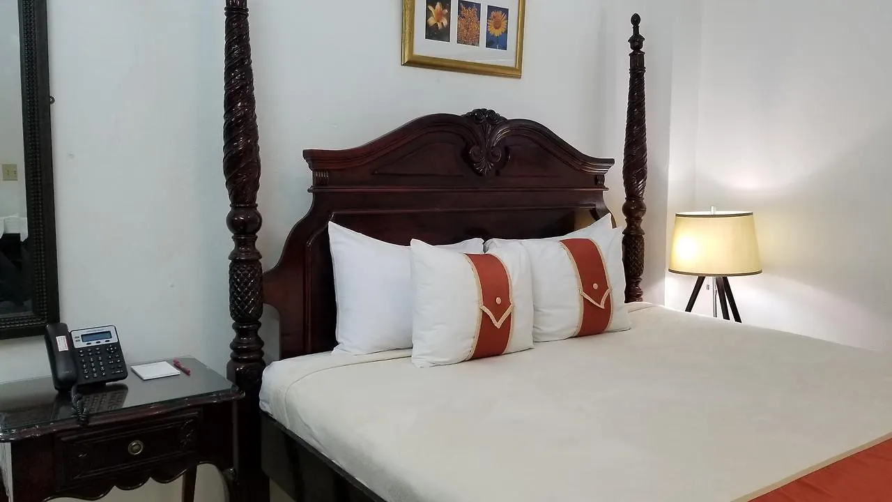 Altamont West Hotel Montego Bay
